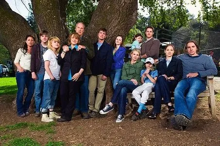 Photo of the cast of the NBC TV series Parenthood